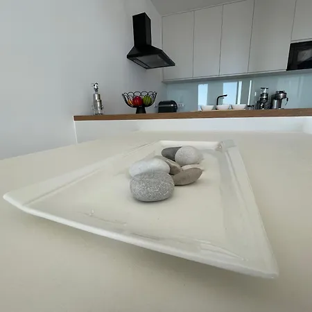 Panorama F2 Seaview Apartment *